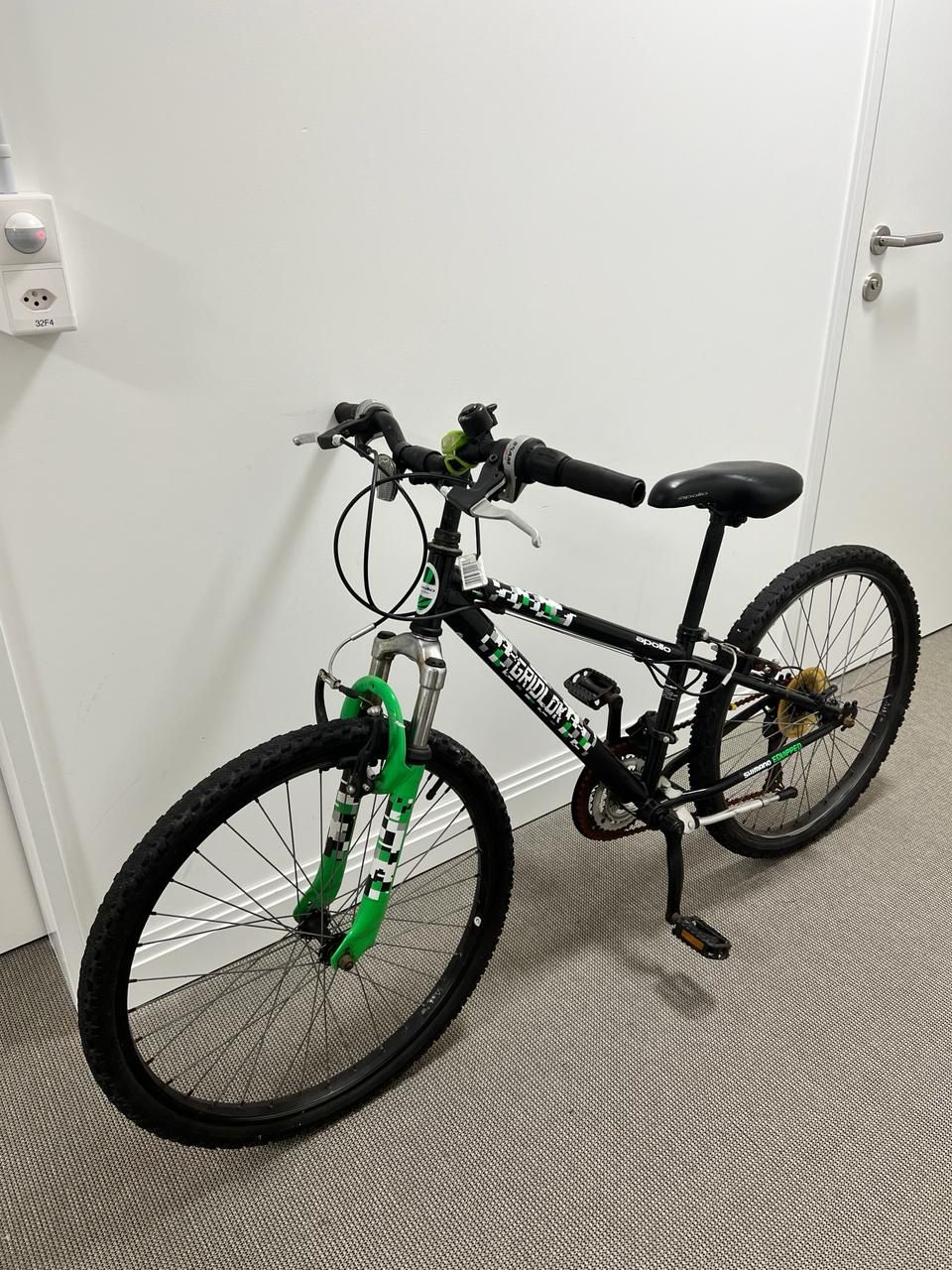 Biciclette: Apollo Boys bike – Usato da Zürich venduto da yan_h6r5