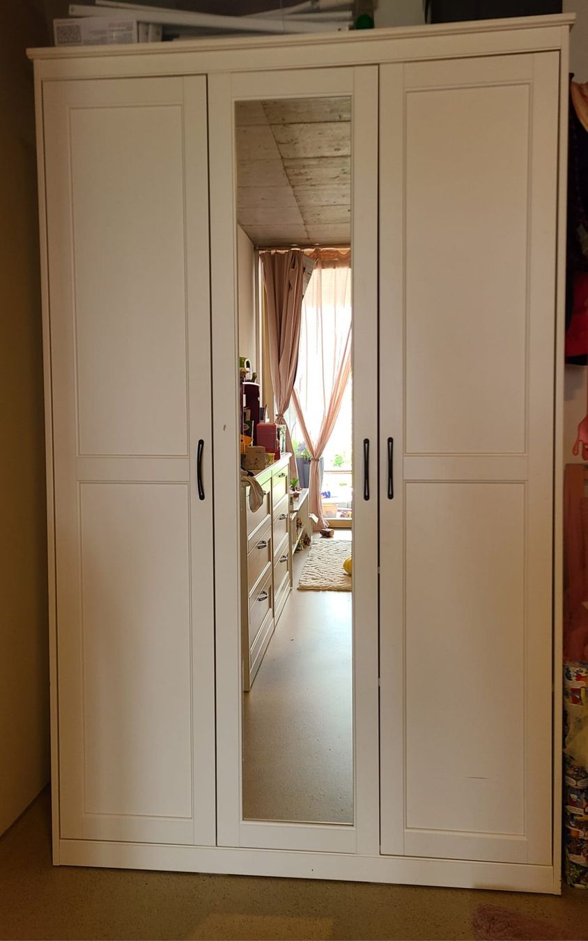 Ikea Schränke: SONGESAND Kleiderschrank, weiss – Gebraucht aus Diepoldsau von komando2