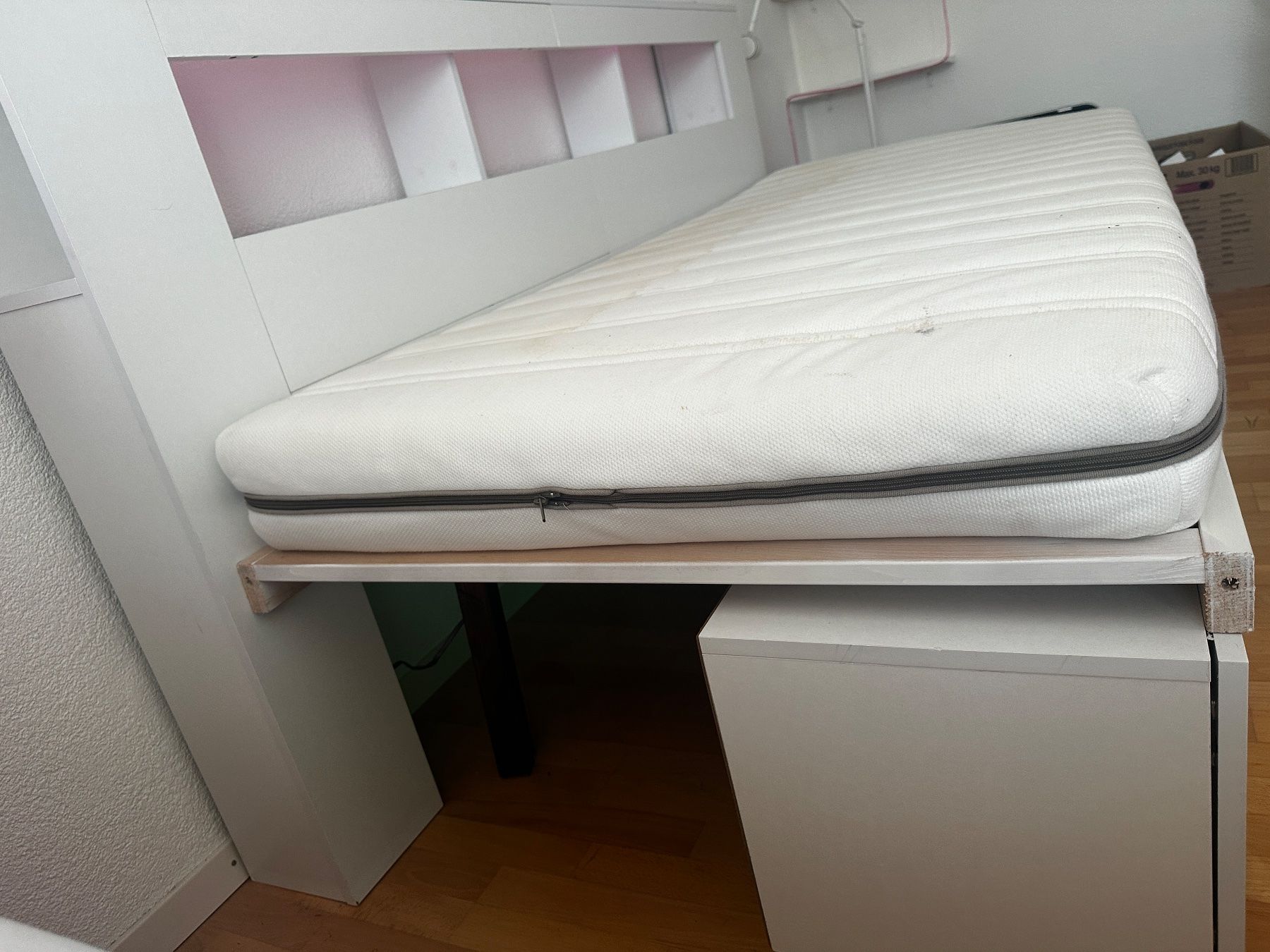Betten: Selbstkonstruiertes Sofabett – Gebraucht aus Grüningen von MarleneRueede 2