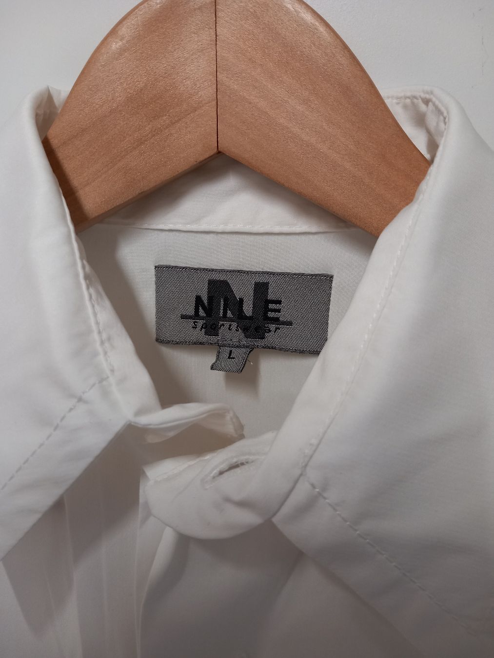 Nile Blusen: Klassische weisse Stretchbluse NILE Gr.L – Gebraucht aus Gwatt (Thun) von umwelt-brocki 1