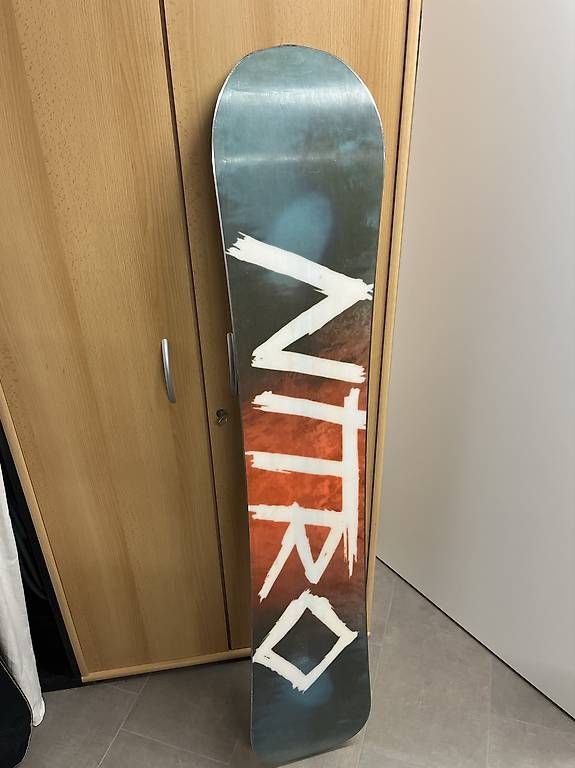 Snowboard Nitro Board: Nitro Beast Snowboard grösse 155 – Usato da Ermensee venduto da lev_7yh6 1