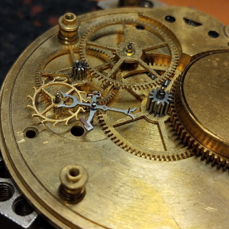 Verre De Montre De Régulateur 519 - Pièce D’occasion Pour Montre