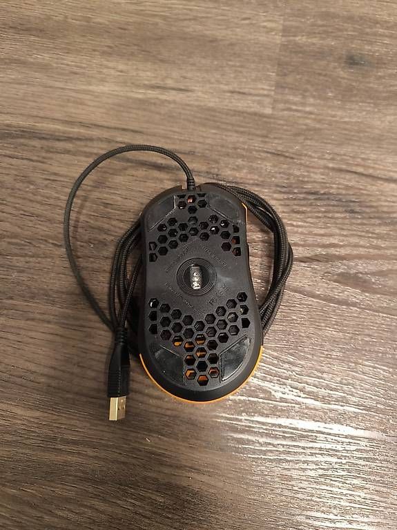 Maus: Finalmouse Ultralight Sunset – Gebraucht aus Giswil von vid_2jzw 1