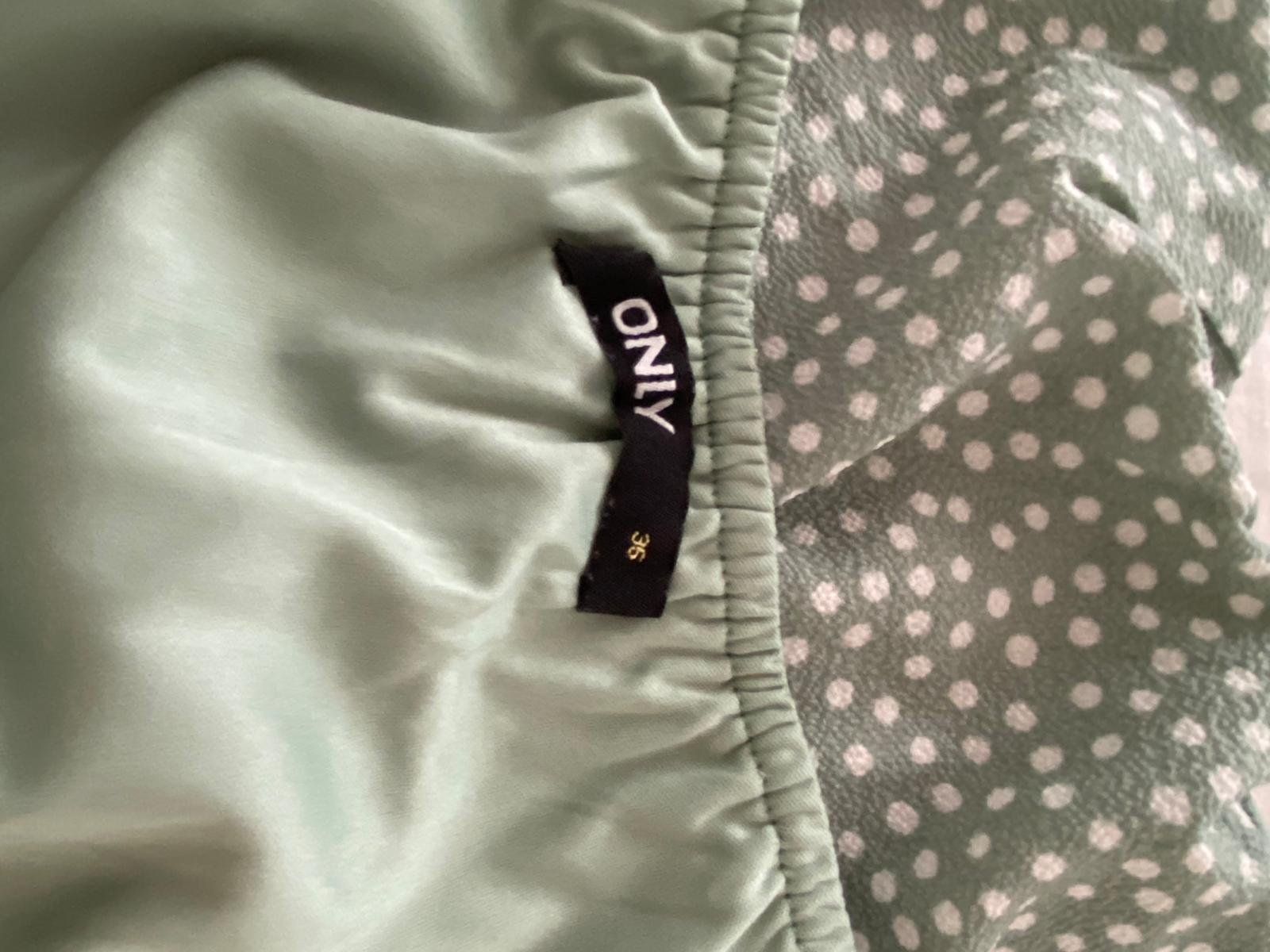 Only Vestiti: Kleid Only 36 – Nuovo (secondo la descrizione) da Illnau venduto da eva_7jdm 1