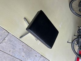 Klavierhocker höhenverstellbar schwarz Metall guter Zustand