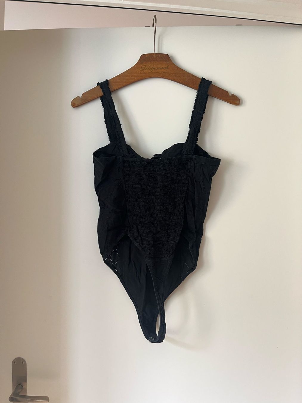 Top: Body mit Schnüren – Usato da Zürich venduto da Staehli88 2