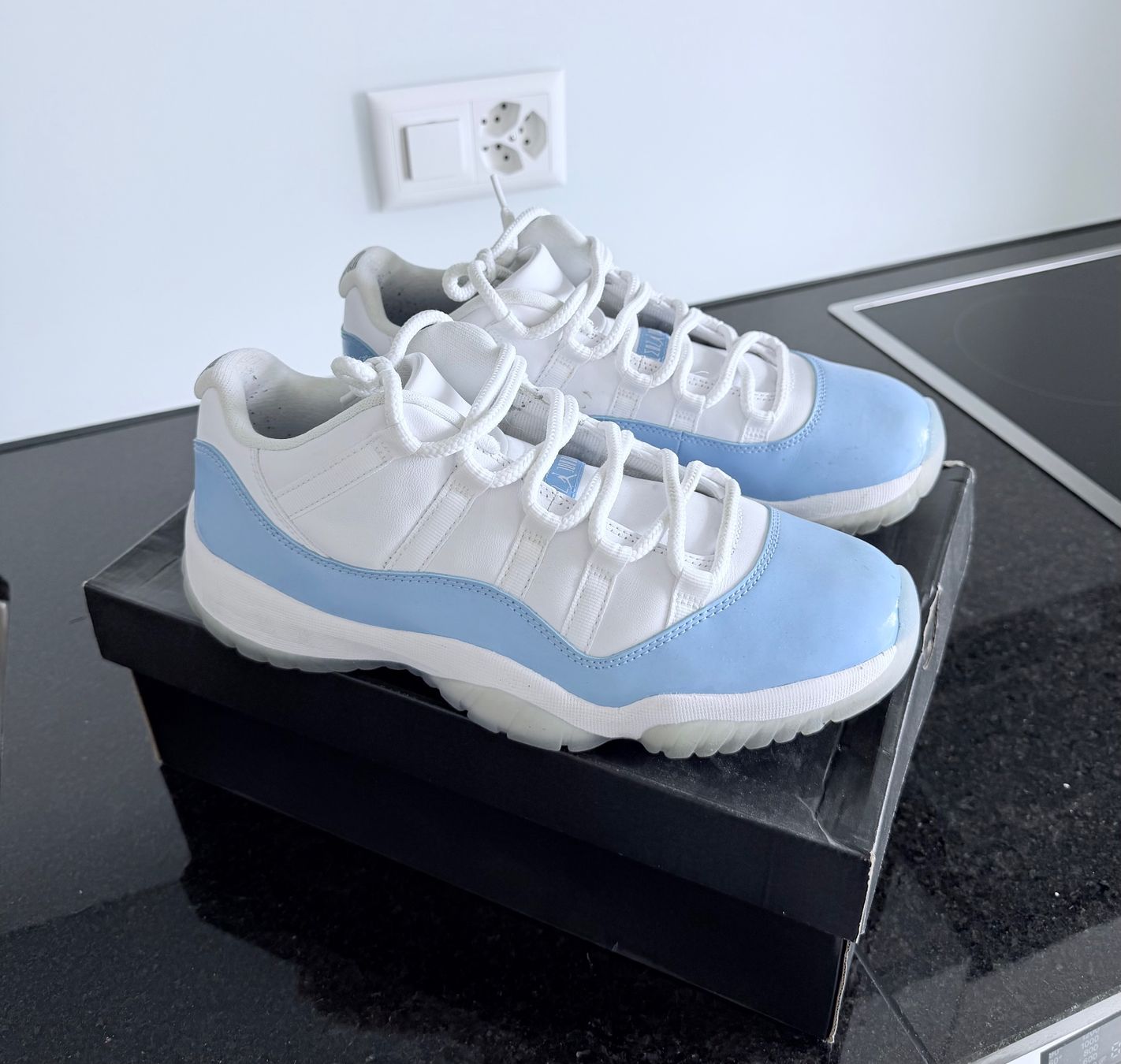 Jordan Herrenschuhe: Jordan 11 Retro Low University Blue – Gebraucht aus Hagendorn von Sneakerfreak_23