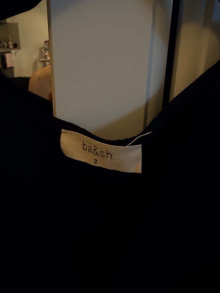 Ba&Sh Tops: Top Ba&sh taille 2  – D'occasion à Lausanne par Meganelausanne 1