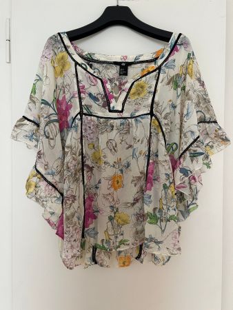 Leichte Sommer-Bluse mit Blumenmuster, Grösse 38, wie neu!