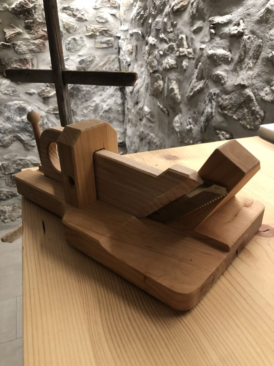 Küchengeräte: Fleischhobel aus Holz – Gebraucht aus Klosters von arnli98
