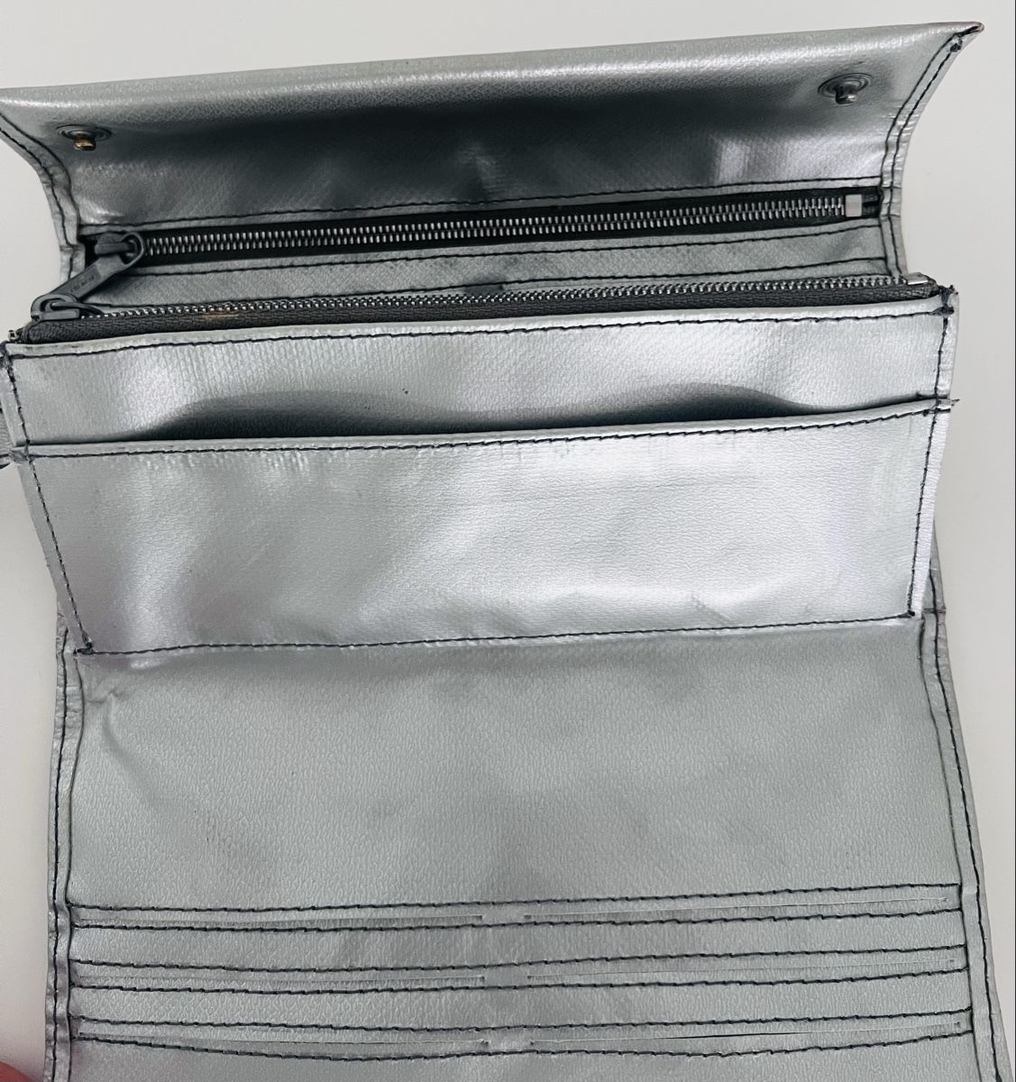 Freitag Portemonnaies: Freitag Reference Woodhull silver – D'occasion à Losone par Annja93 3