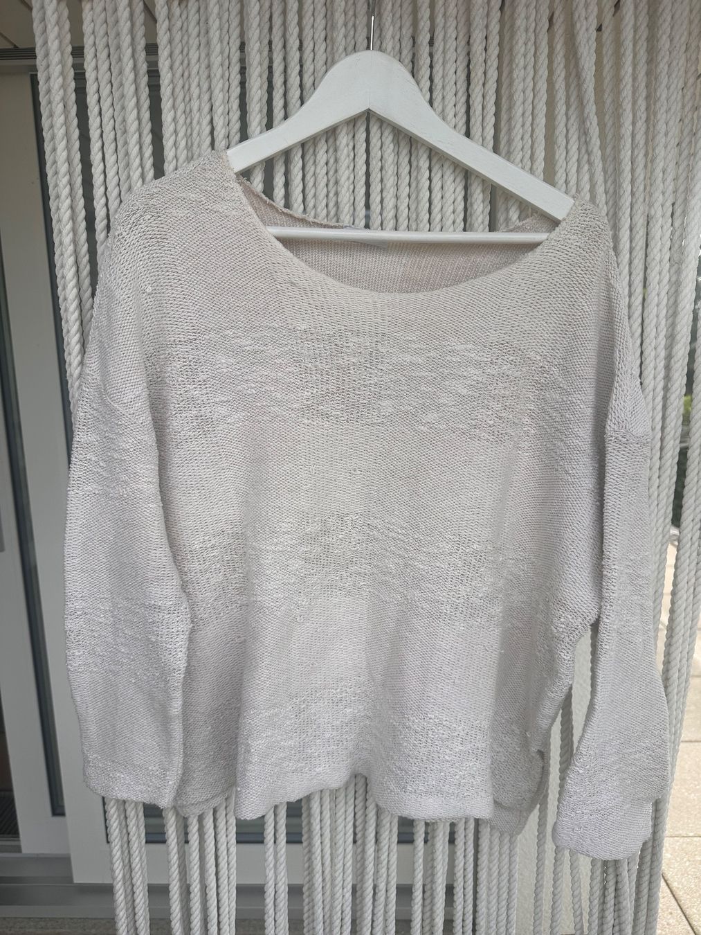 Zara Pullover & Sweatshirts: Zara Sommerpullover, Gr M – Gebraucht aus Volketswil von iac_yf9h