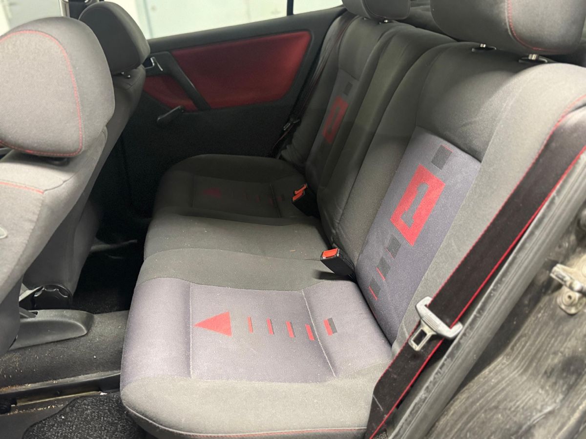 VW Automobili: VW Polo GTI – Usato da Uster venduto da D_8610 4