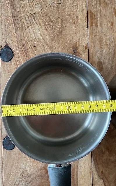 Pentole: 2 casseroles induction – Usato da Meinier venduto da e96_9f2n 2