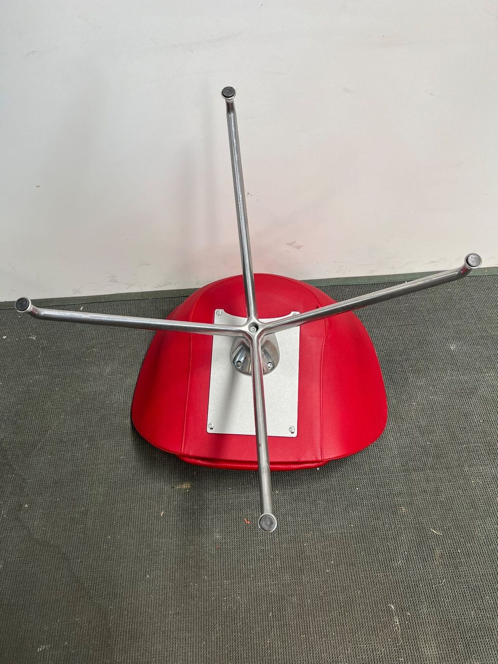 Arper Sessel: 046 ARPER Duna Designer Drehsessel – Gebraucht aus Wangen an der Aare von TBYN 7