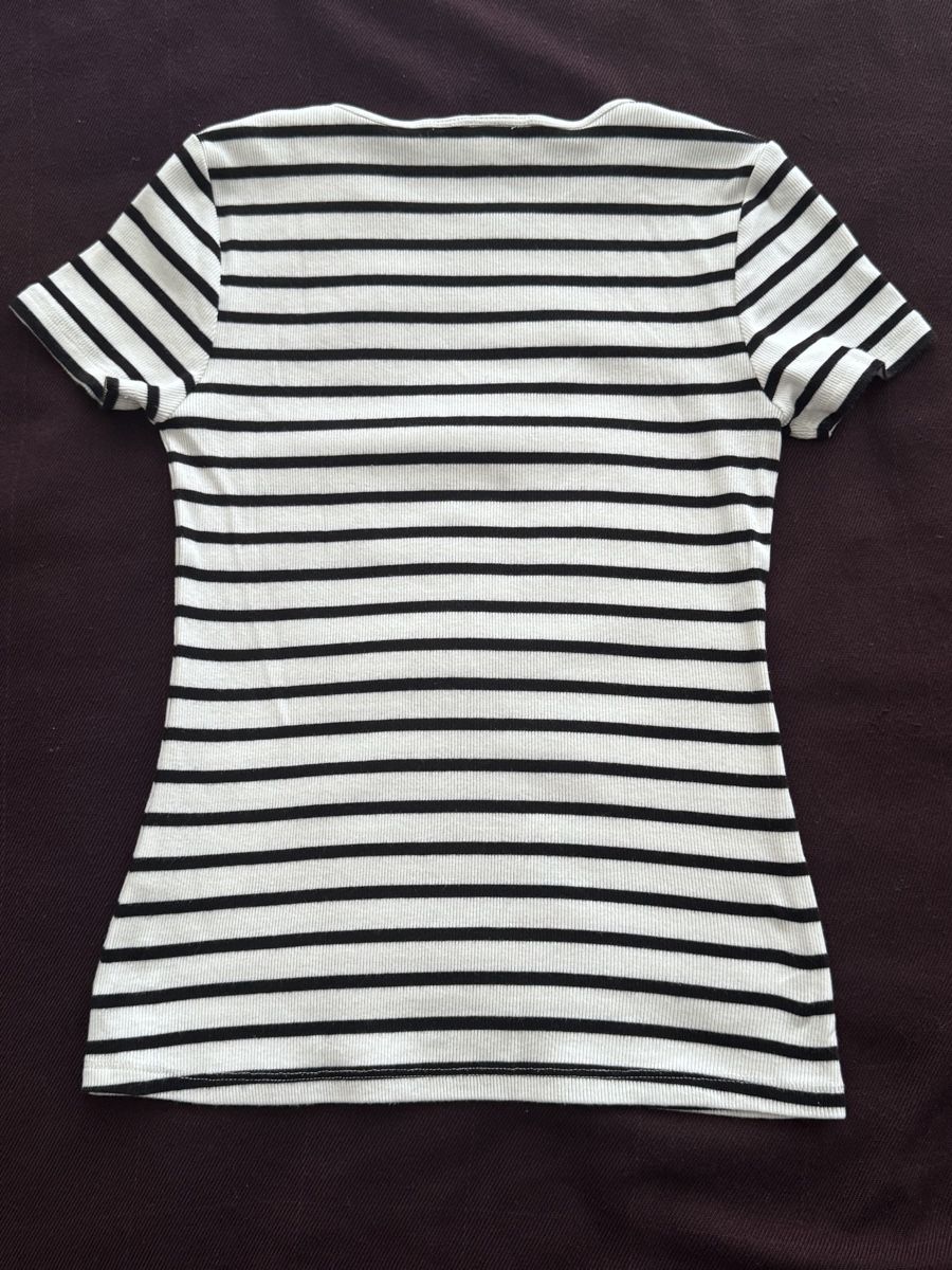 H&M T-shirt: Striped T-Shirt - Classic Summer Essential – Usato da Zürich venduto da Tanja_G88 1