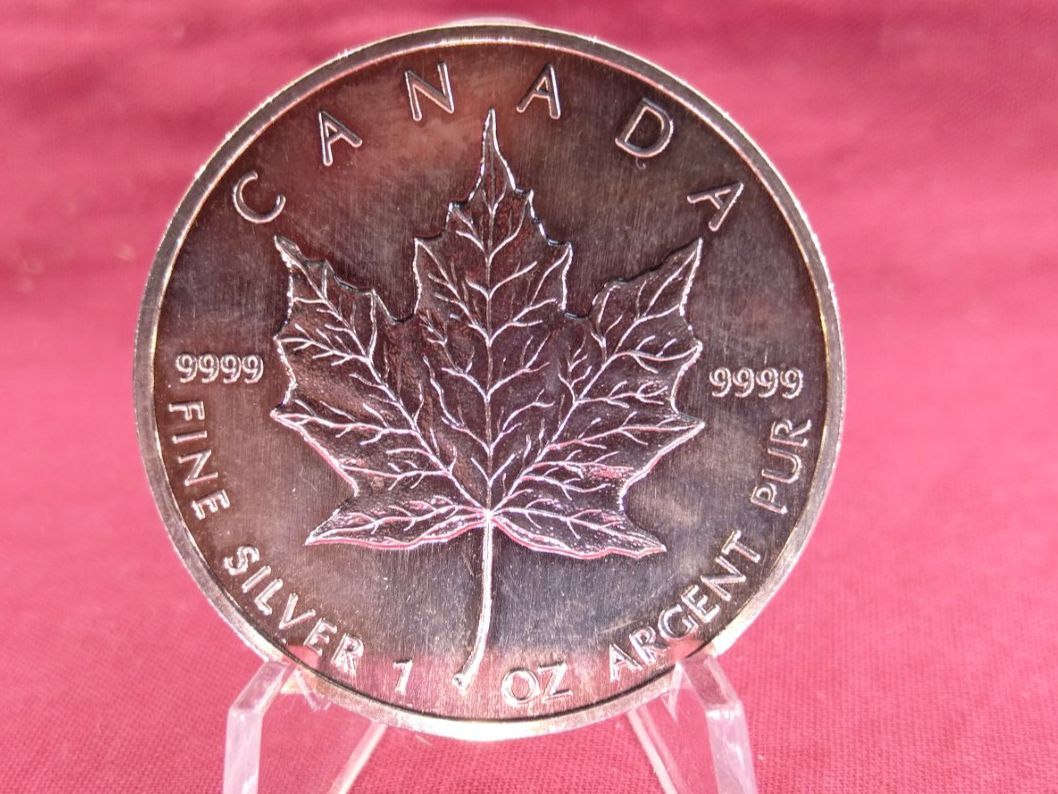 Tutti le monete: Silber Maple Leaf 1 oz - 1988 – Nuovo (secondo la descrizione) da Dättlikon venduto da Bucher88 1