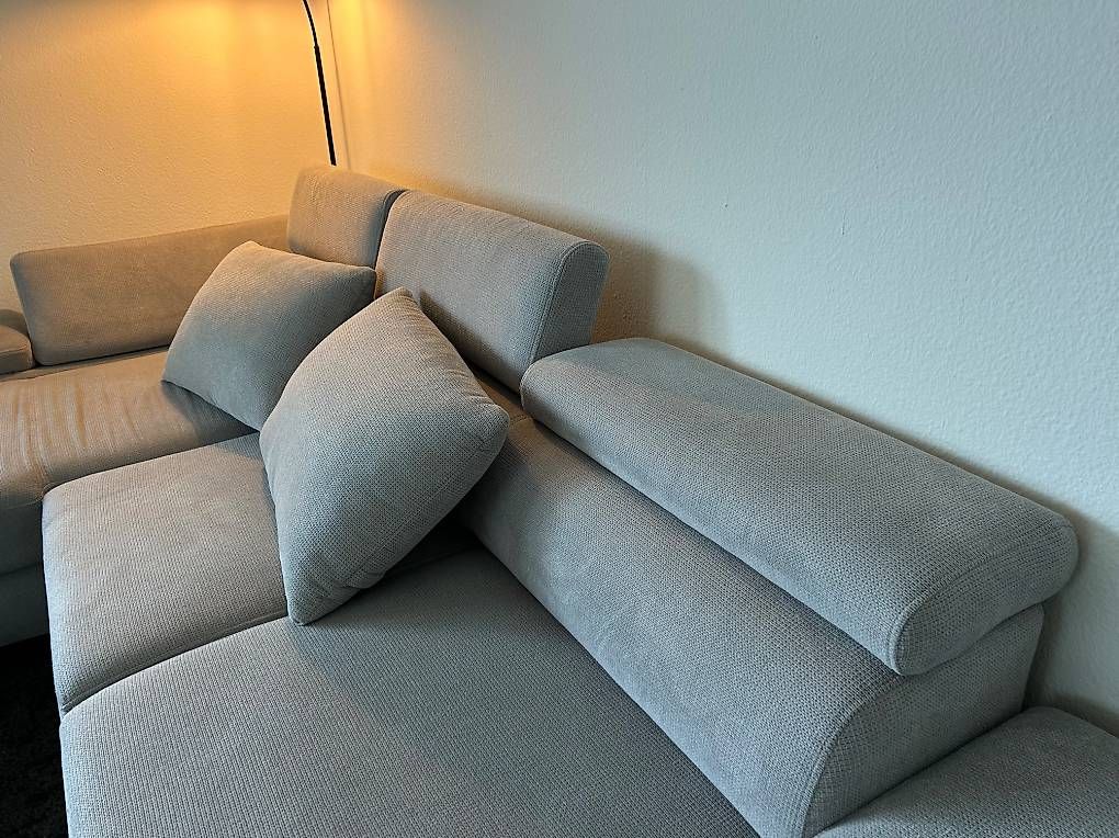 Sofas: Hellgraues Sofa – Gebraucht aus Rüschlikon von ann_8tql 4