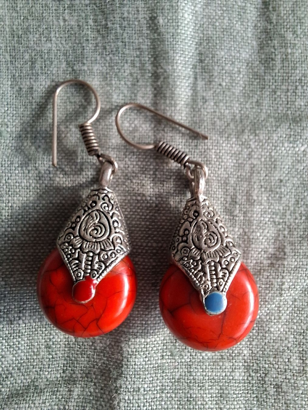 Boucles d'oreille: Boucles d'oreilles style tibétain – D'occasion à Lutry par Sim_Sta 1