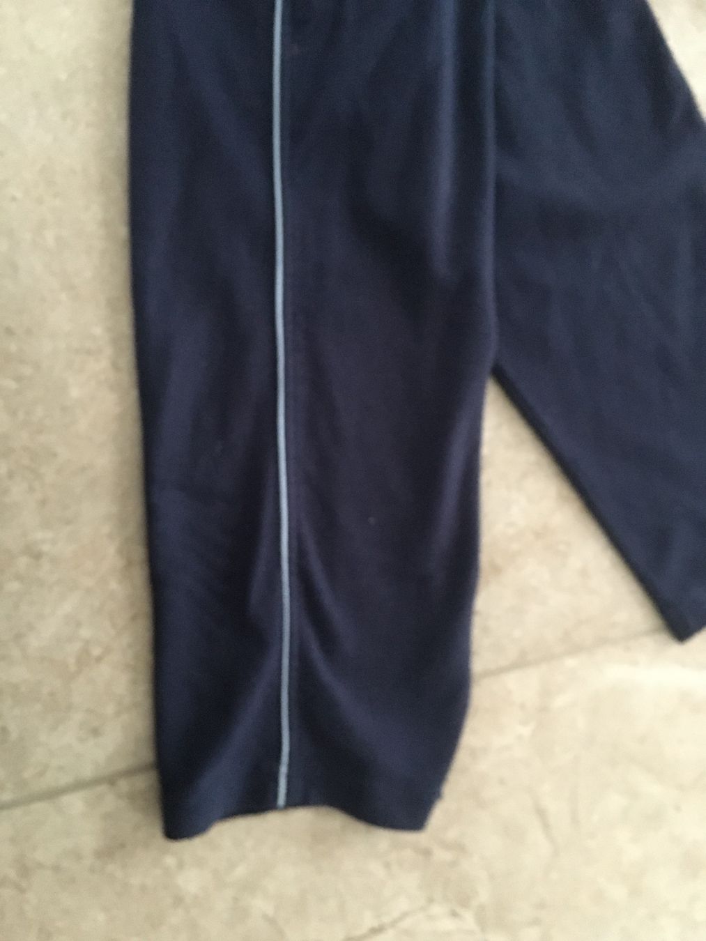 Hosen: Unisex Fleece Trainerhose  Gr. 128 – Gebraucht aus Gächlingen von Tara_devi 1