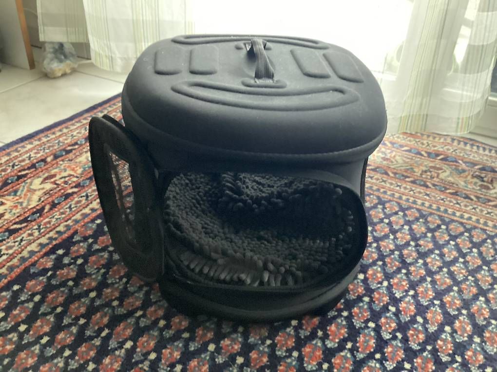 Gabbie, trasporto & Sicurezza: Hundebox – Usato da Küttigen venduto da Zorro1