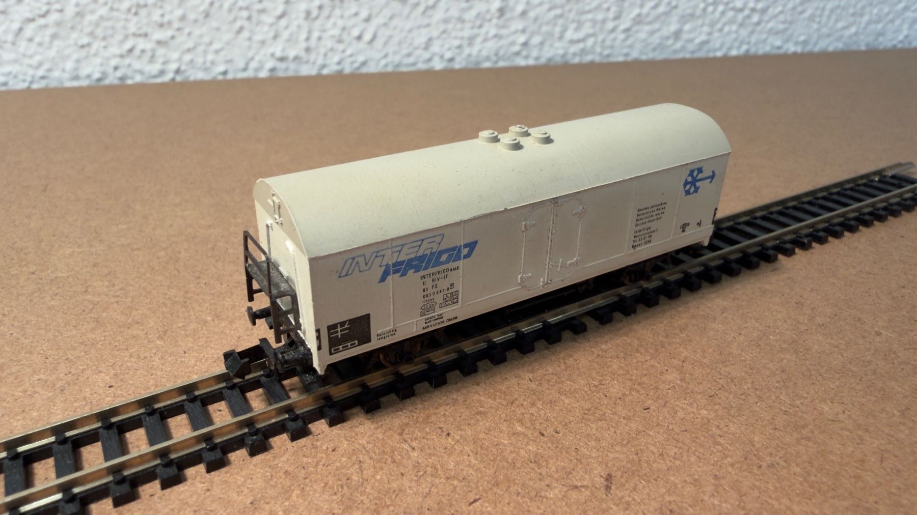 Fleischmann Modellini di ferrovie: Fleischmann Inter Frigo Güterwagen Spur N – Usato da Schlieren venduto da rat_lq6b 3