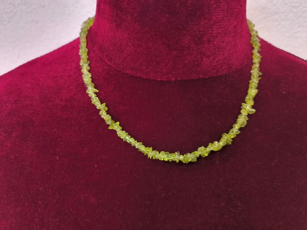 Colliers: Peridot-Splitterkette – D'occasion à Rüti ZH par Restwert_Rueti_ZH