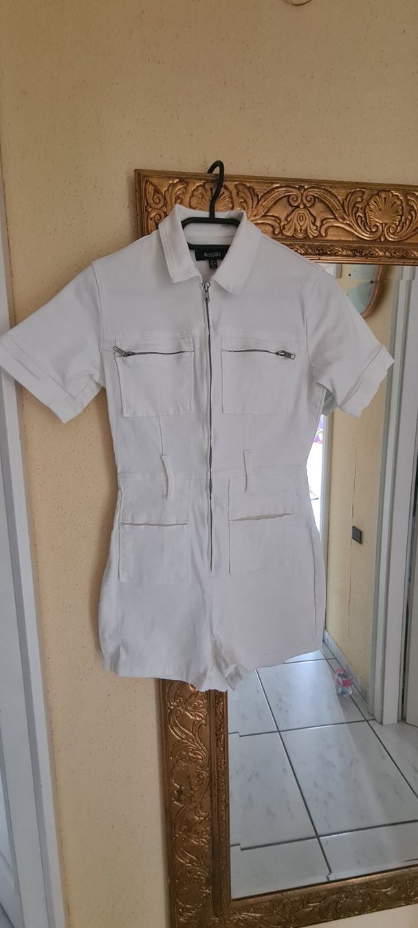 Tute: Jumpsuit Missguidet – Usato da Allschwil venduto da Virgo