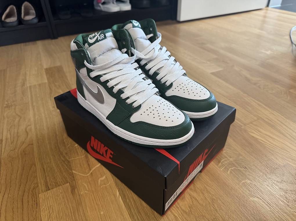 Chaussures hommes: Jordan 1 High  – D'occasion à Wallisellen par Riede131