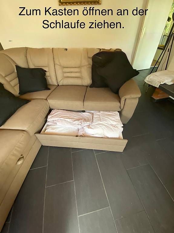 Sofas: Gut erhaltenes Schlafsofa  – D'occasion à Sargans par gin_9x6h 3