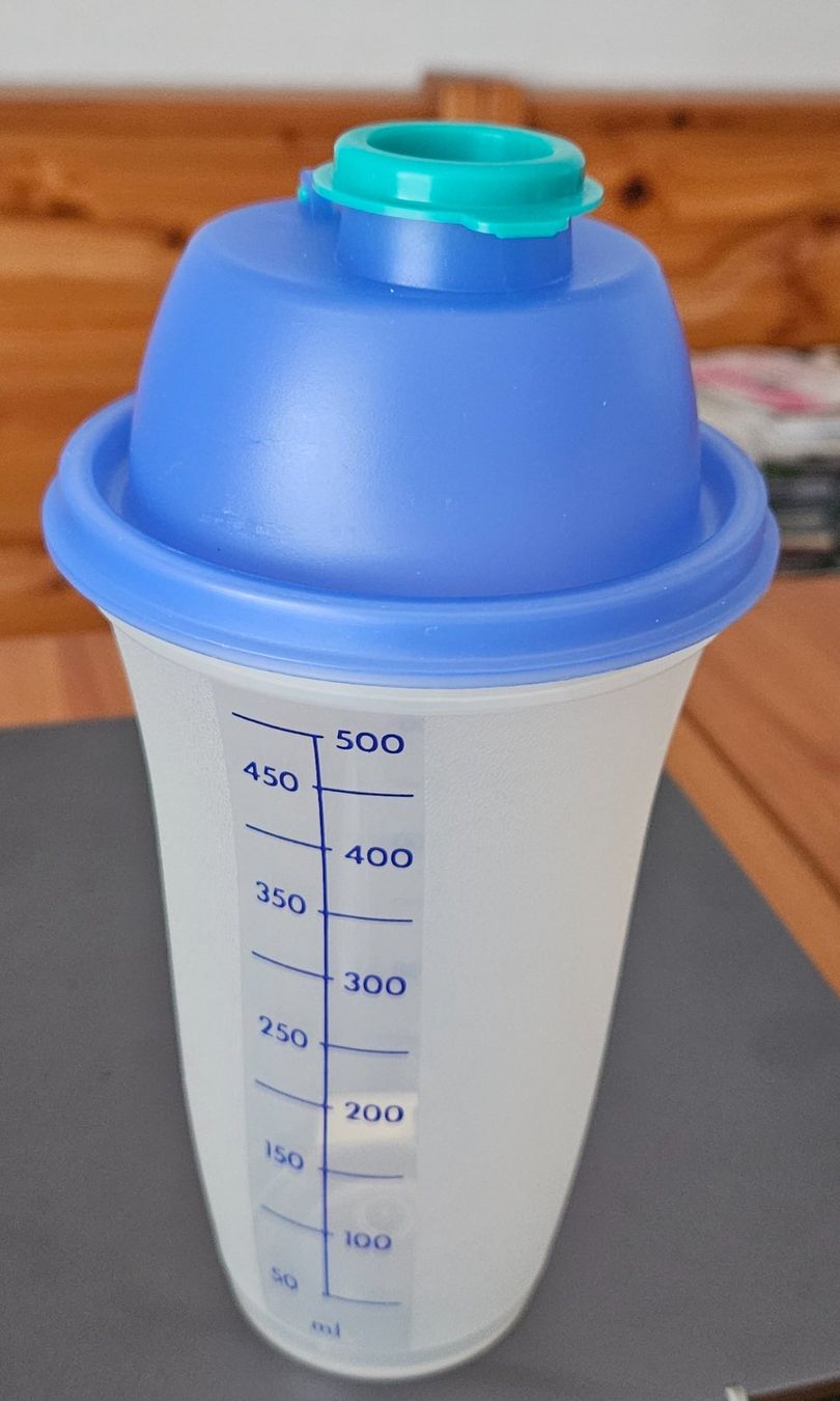 Tupperware Recipients et similaires: Skaker 500ml – Neuf avec emballage d'origine à Hasle b. Burgdorf par buddle32 1