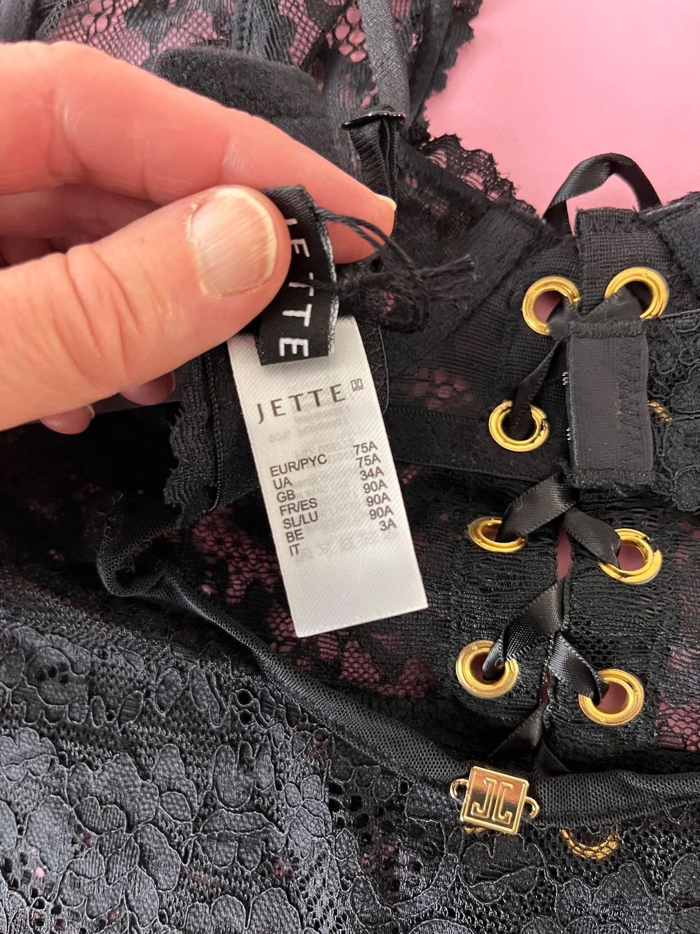 Altra biancheria intima: JETTE, Spitzen-Body, Grösse 75A, Farbe Schwarz – Nuovo e nell'imballaggio originale da Rudolfstetten venduto da gst_g7xl 8