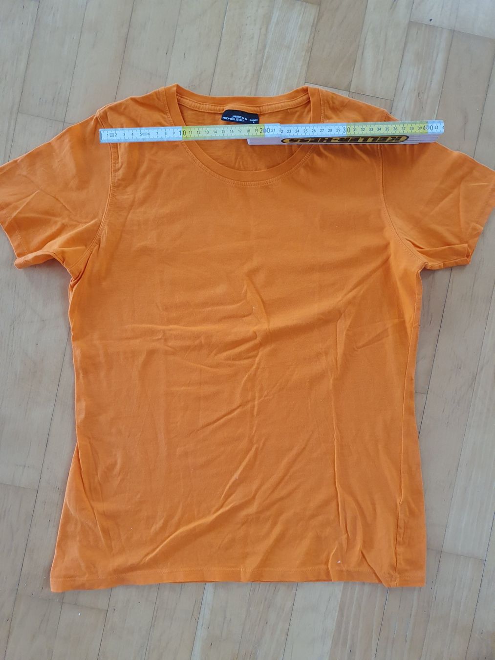 Camicette, T-shirt & Top: T-Shirts Set von 5 Stück – Usato da Kloten venduto da Hektor44 2