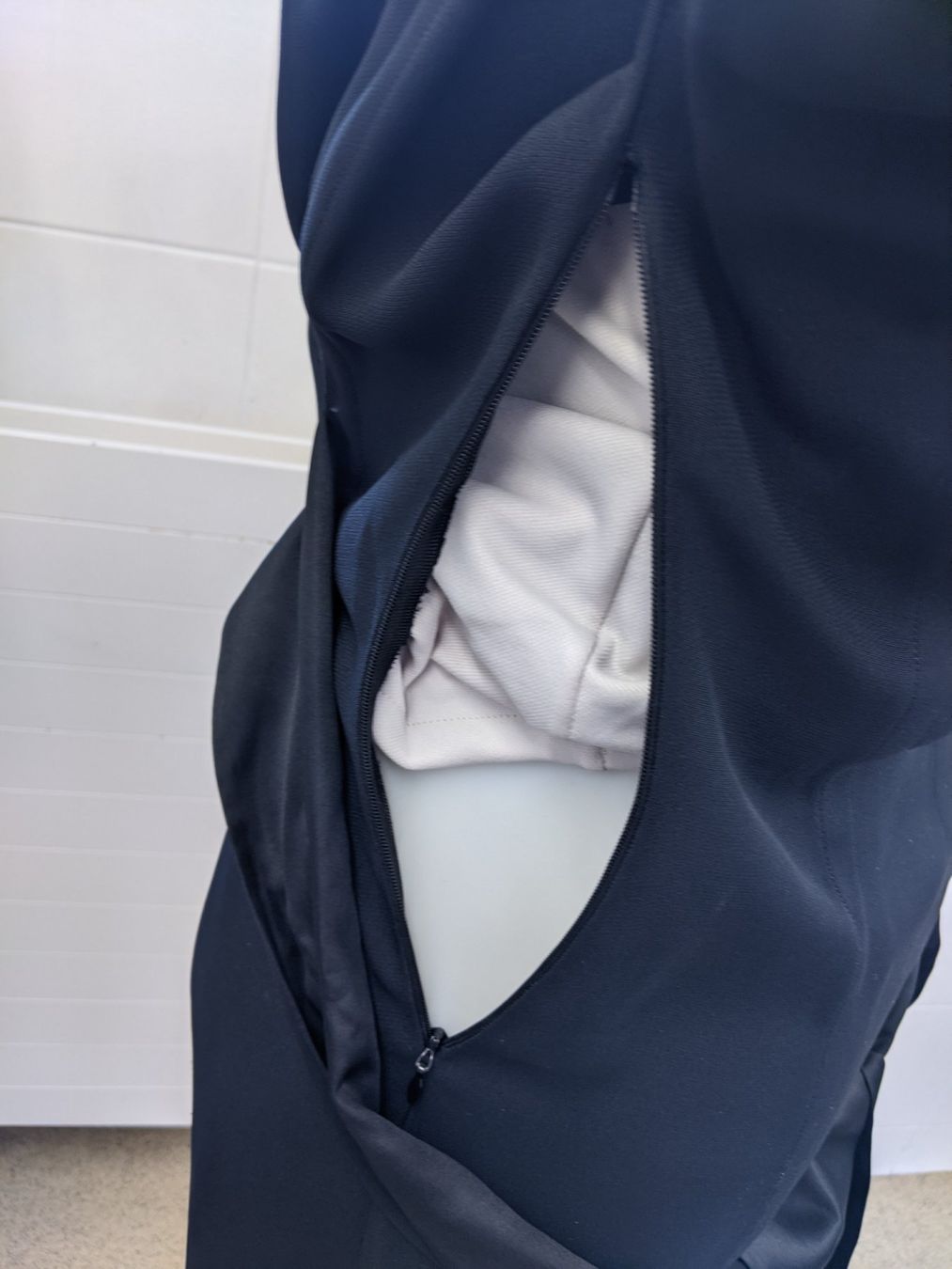 Kleider: WAU!  Damenkleid Gr 36/38 – Gebraucht aus Langnau am Albis von Judithsebi 5