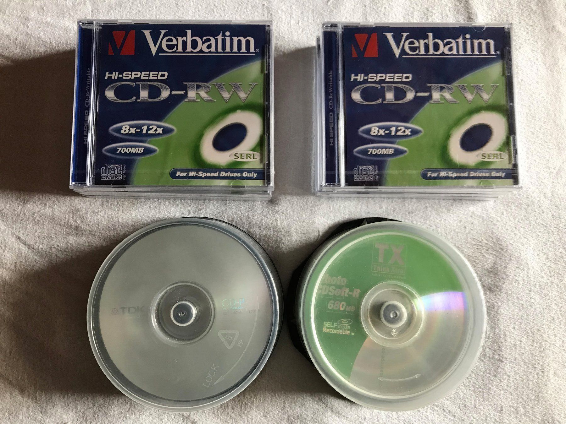 CD & DVD vergini: 45 CD vierges de différents marques – Usato da Ste-Croix venduto da mjmg 3