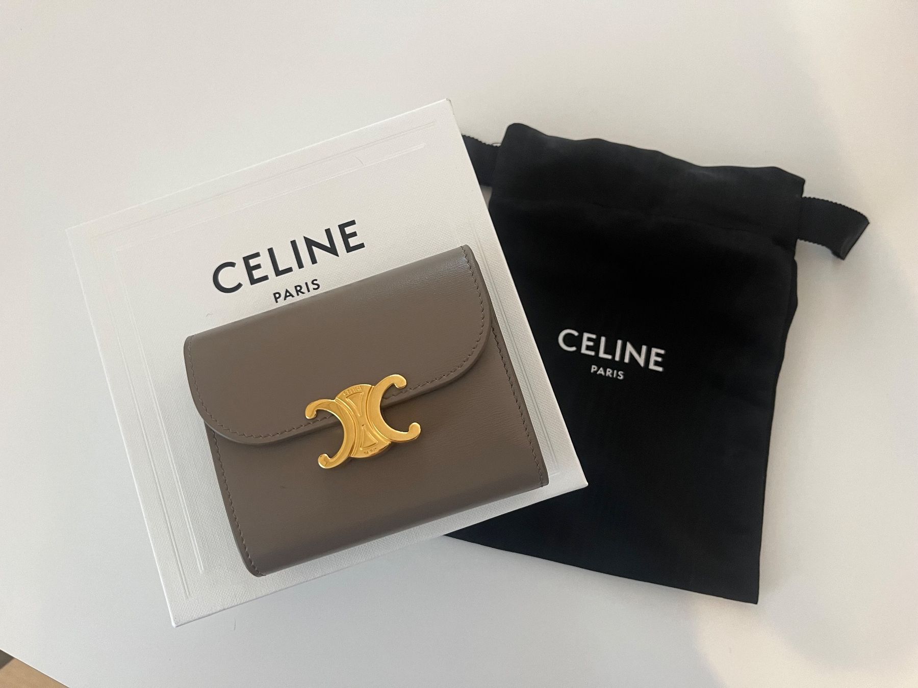 Celine Portamonete: Céline Portemonnaie Triomphe – Usato da Zürich venduto da Joellita25 1