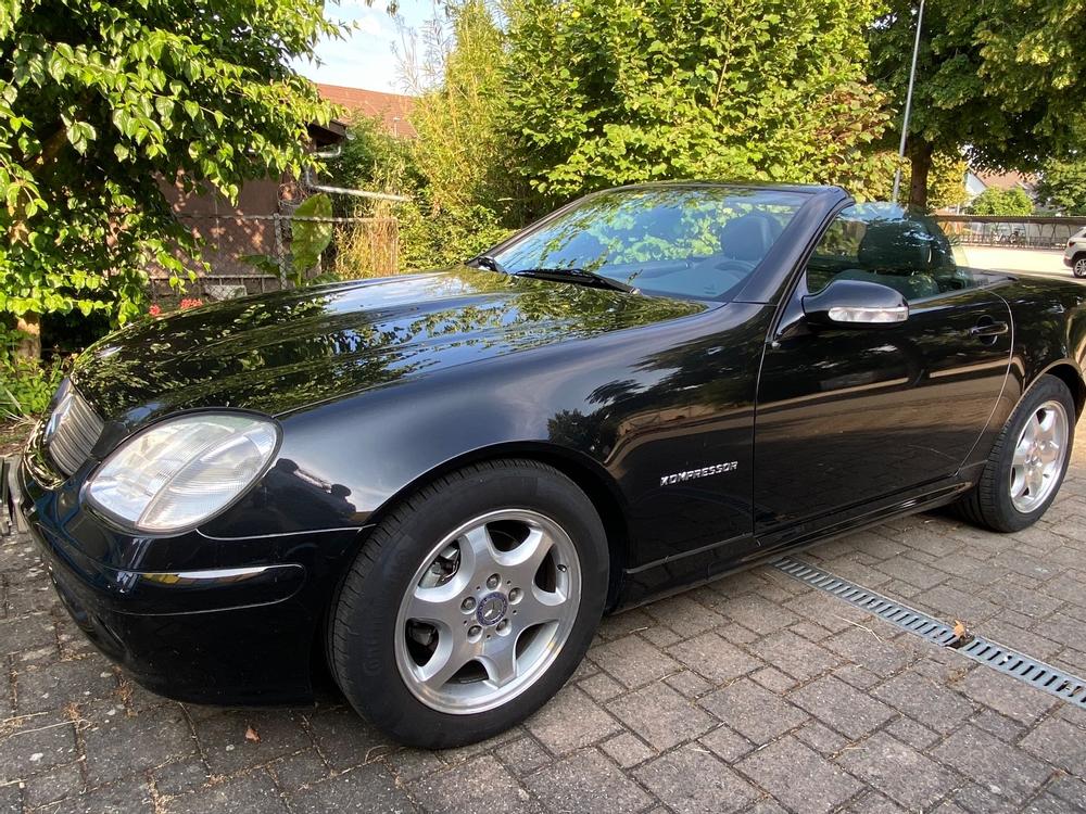 Mercedes-Benz SLK 230 Kompressor, Cabriolet Hardtop, schwarz