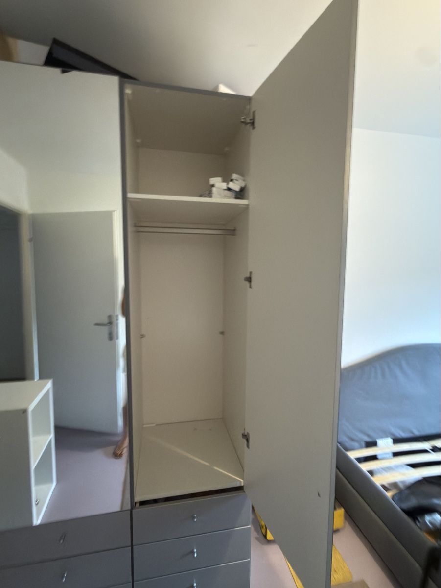 Schränke: Kleiderschrank – Gebraucht aus Zuchwil von ana_w9c8 2