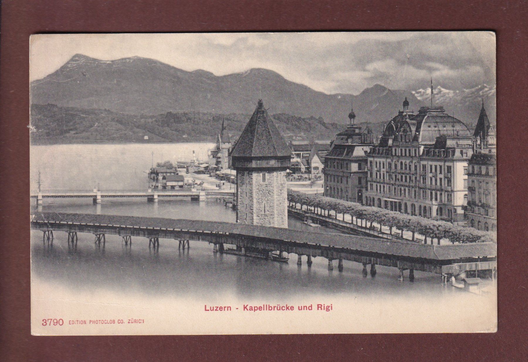 Cartoline postali: LUZERN - Kapellbrücke - Rigi – Usato da Pully venduto da nicecards