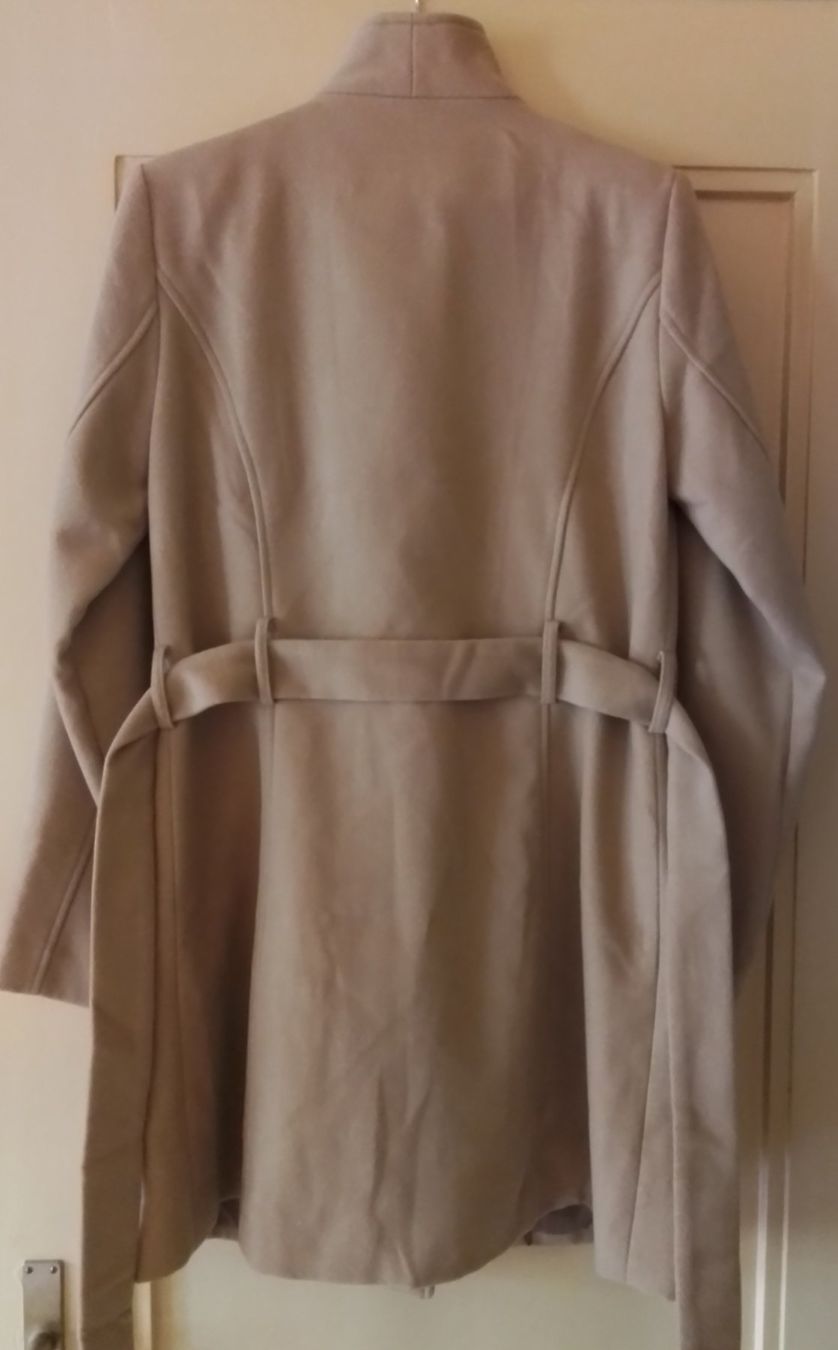 Cappotti: Eleganter, schicker Mantel, beige, Gr. M – Usato da Zürich venduto da meinhobby 2