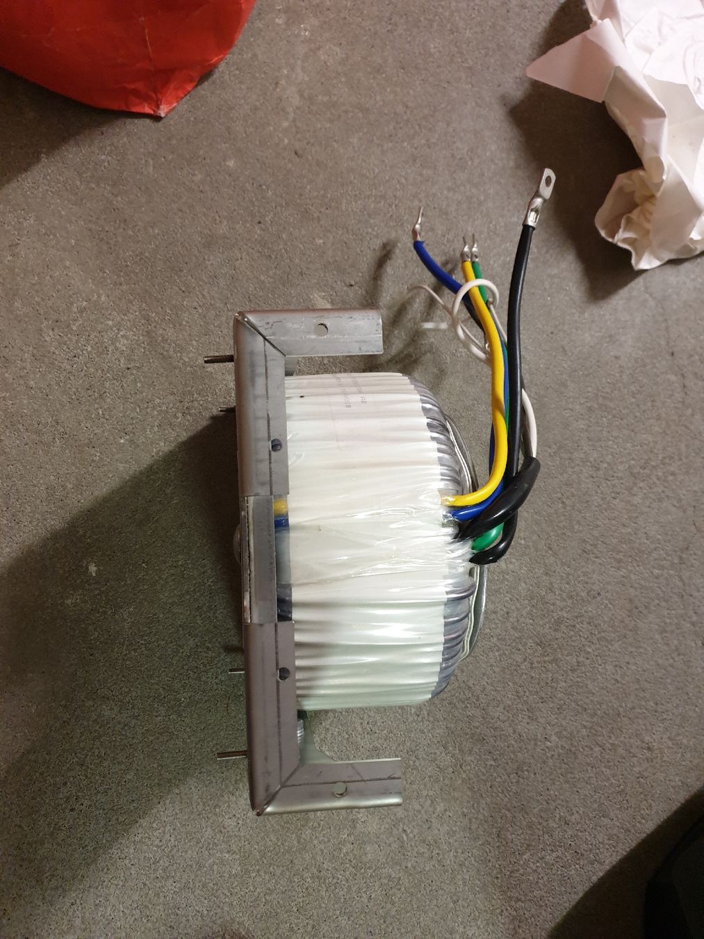 Componenti elettronici: Toroid Transformator International YI-34018, Top Zustand! – Nuovo (secondo la descrizione) da Ittigen venduto da Ziok187 2