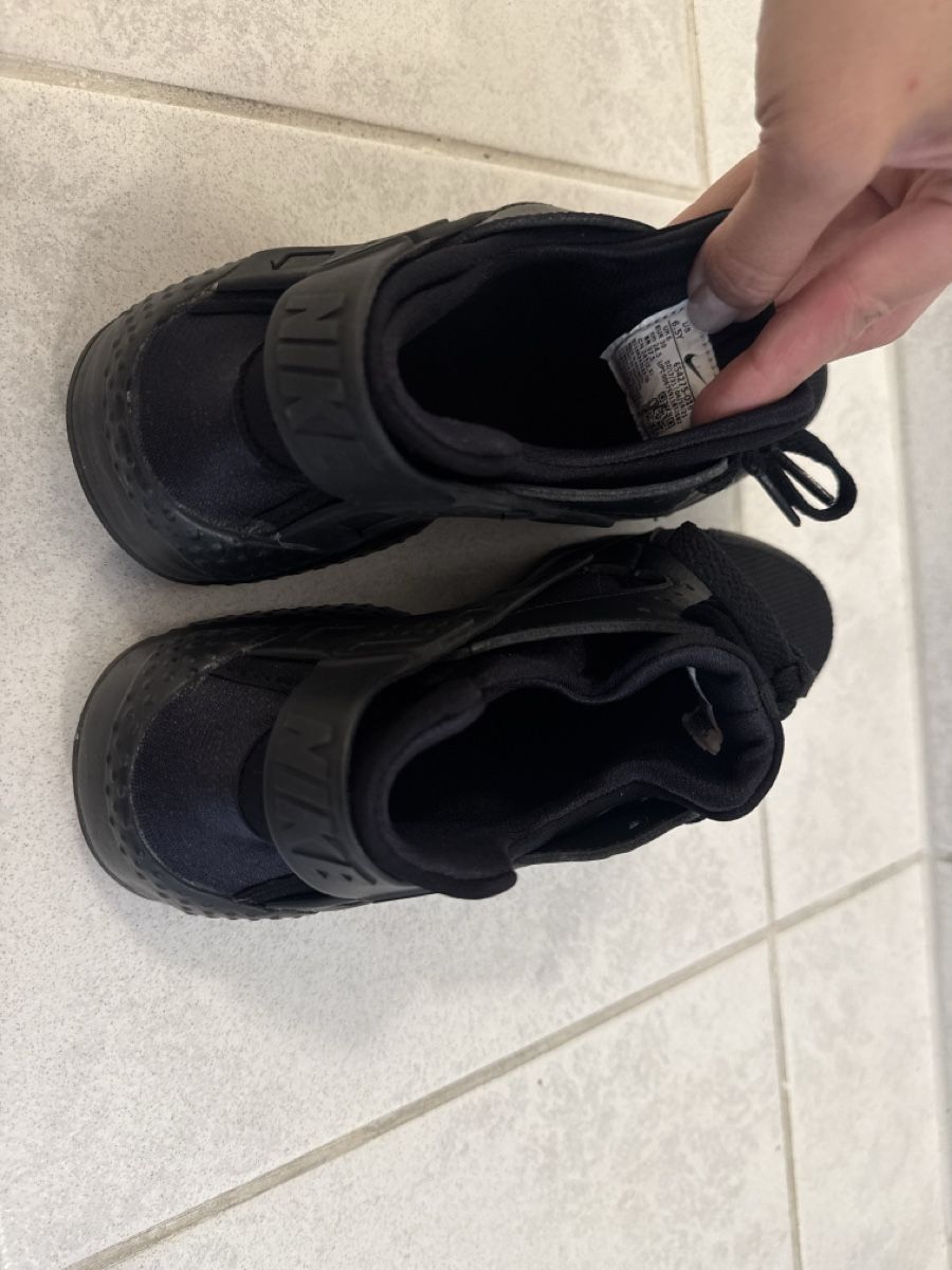 Nike Scarpe da uomo: Nike Huarache – Nuovo (secondo la descrizione) da rotkreuz venduto da tijana0504 2