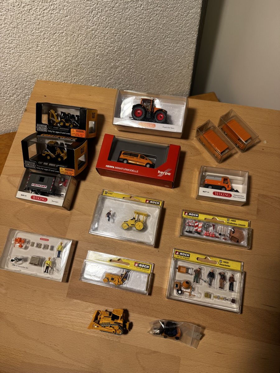 Modellini d'auto: Sammlung Baustellen / Baumaschinen-Modellen, H0 – Nuovo (secondo la descrizione) da Stüsslingen venduto da leo_nzh6 6