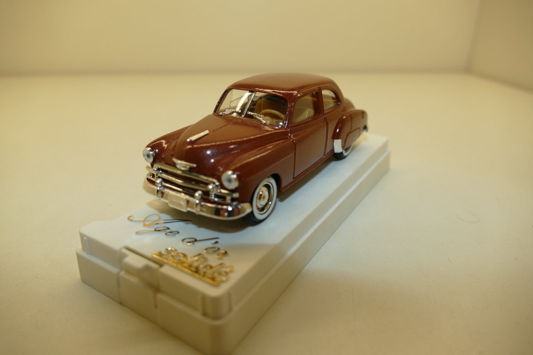 Solido Modellautos: Solido 1:43: Chevrolet Sedan 1950 – Neu (gemäss Beschreibung) aus Niederhasli von rail-duerst 1