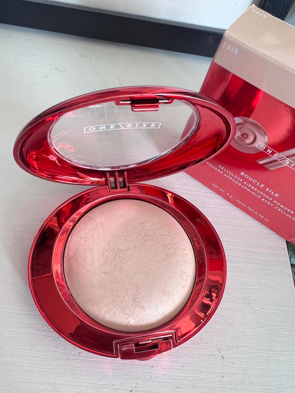 Make-up: ONESIZE Bouclé Silk - Finish-Puder - fair – Neu (gemäss Beschreibung) aus Effretikon von YaMn 5