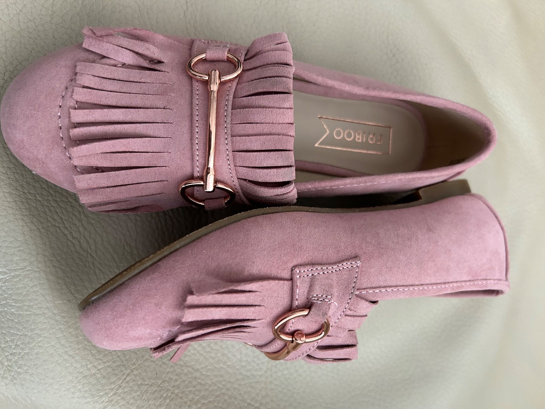 Scarpe per ragazze: Riemchenballerinas Gr. 32. Farbe Rosa. – Nuovo (secondo la descrizione) da Herrliberg venduto da Mena013 2