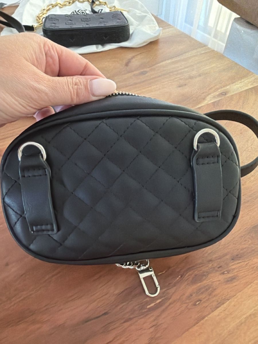 Guess Taschen für Damen: Guess – Neu (gemäss Beschreibung) aus Niederwangen BE von Pupi2011 2