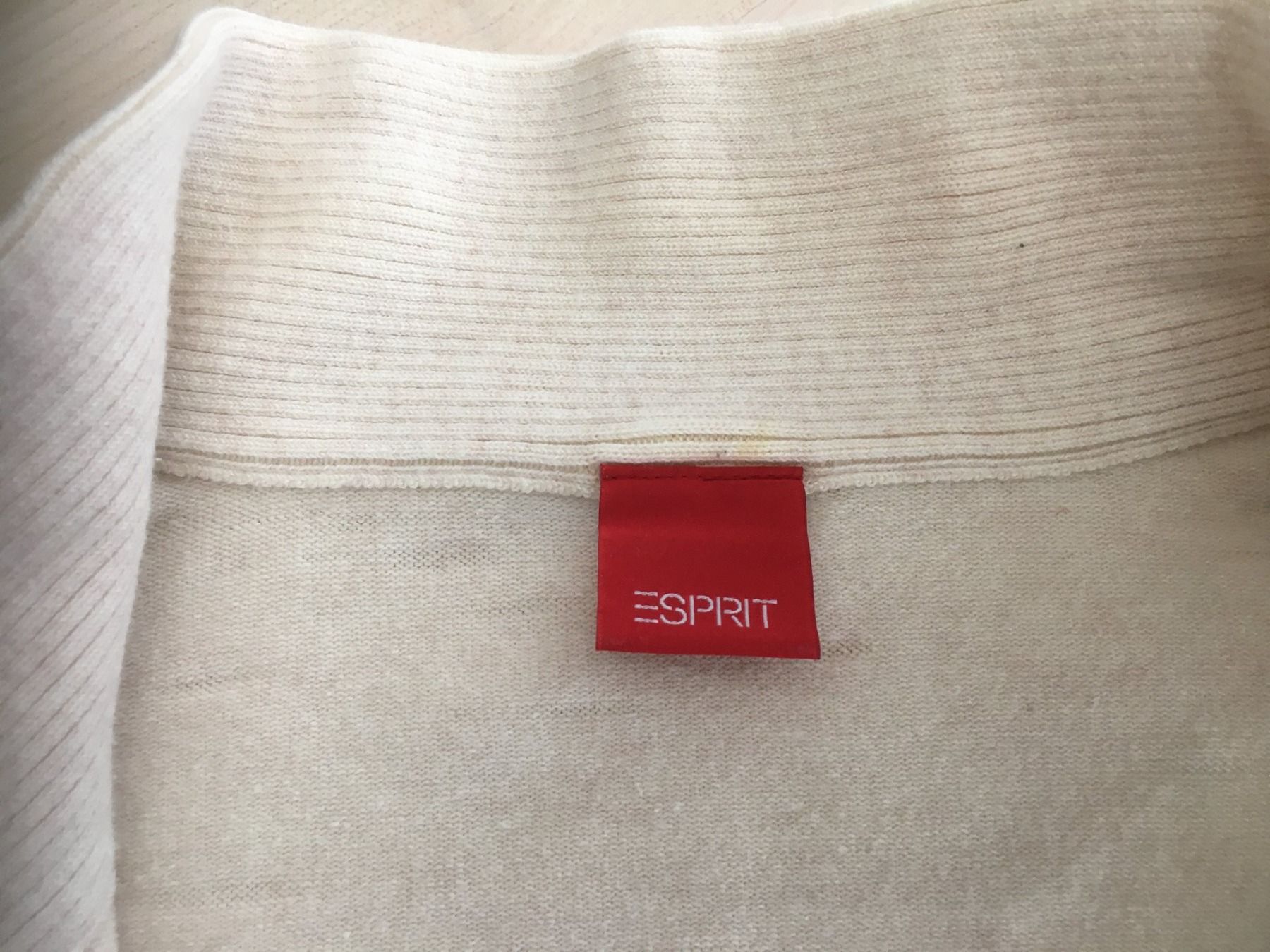 Esprit Giacche: Strickjacke Esprit – Usato da Uetendorf venduto da Florabella01 6
