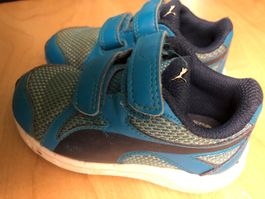 Puma Turnschuhe Gr.22