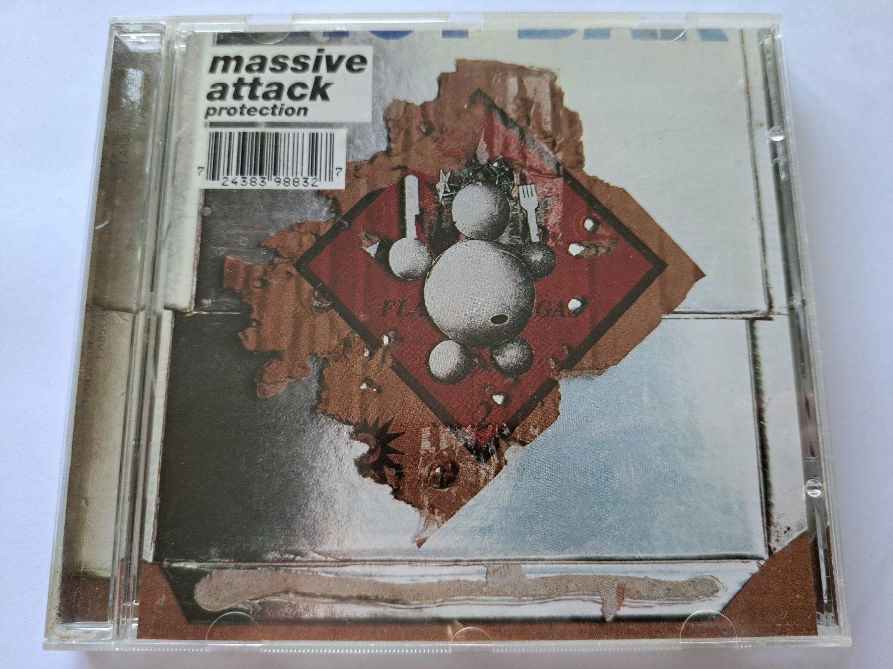 CDs: Cd Massive Attack - Protection  – Gebraucht aus Pully von bro_n52j